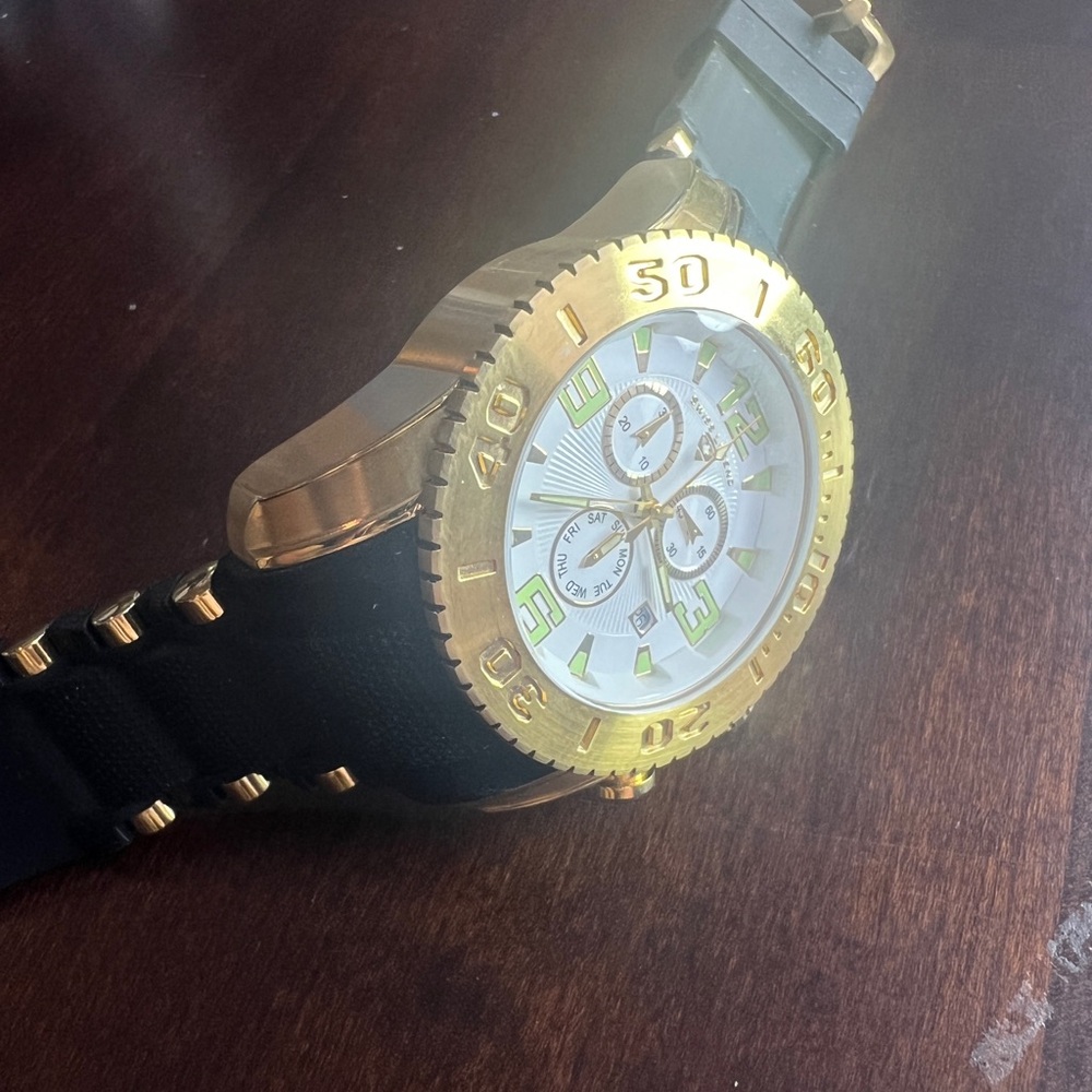 Watch - Swiss Legend - Picture 6 of 6